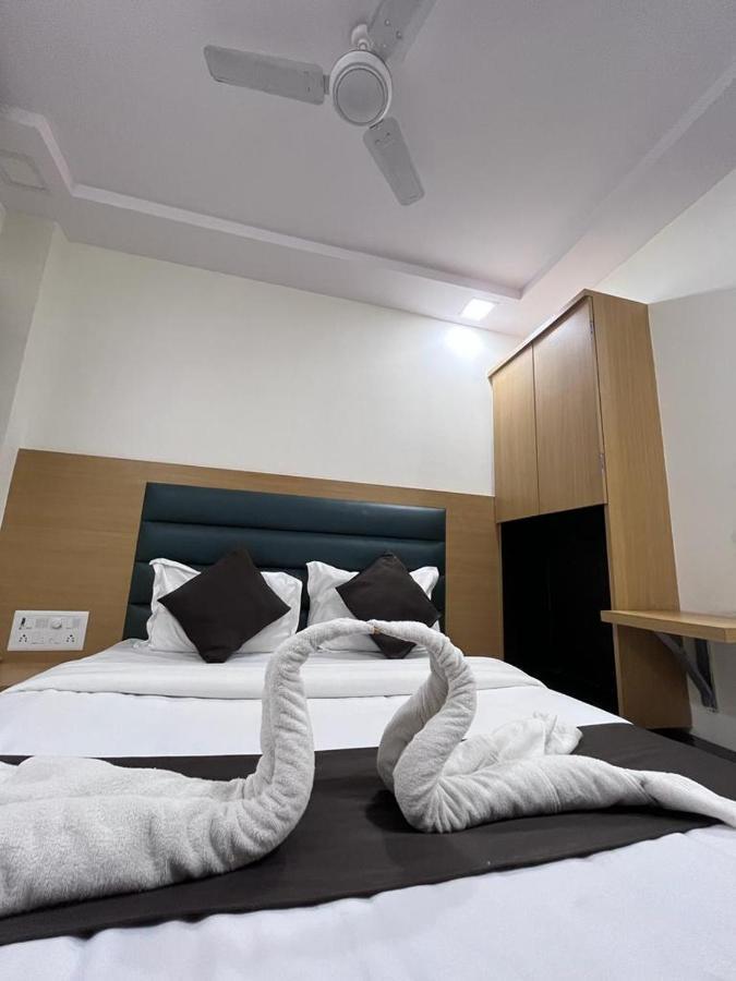 Hotel Sai Grand Residency Mumbai Bagian luar foto